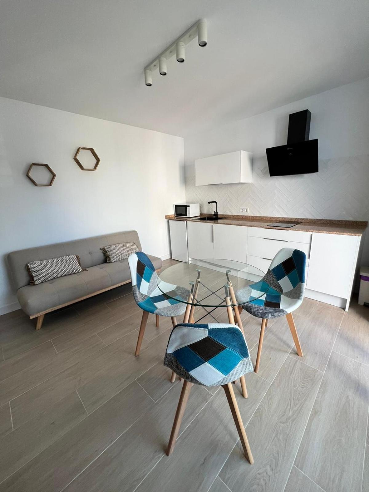 Apartamentos Buganvilla Roquetas De Mar Quarto foto
